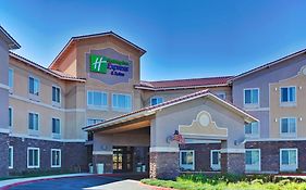 Holiday Inn Express & Suites Beaumont - Oak Valley By Ihg